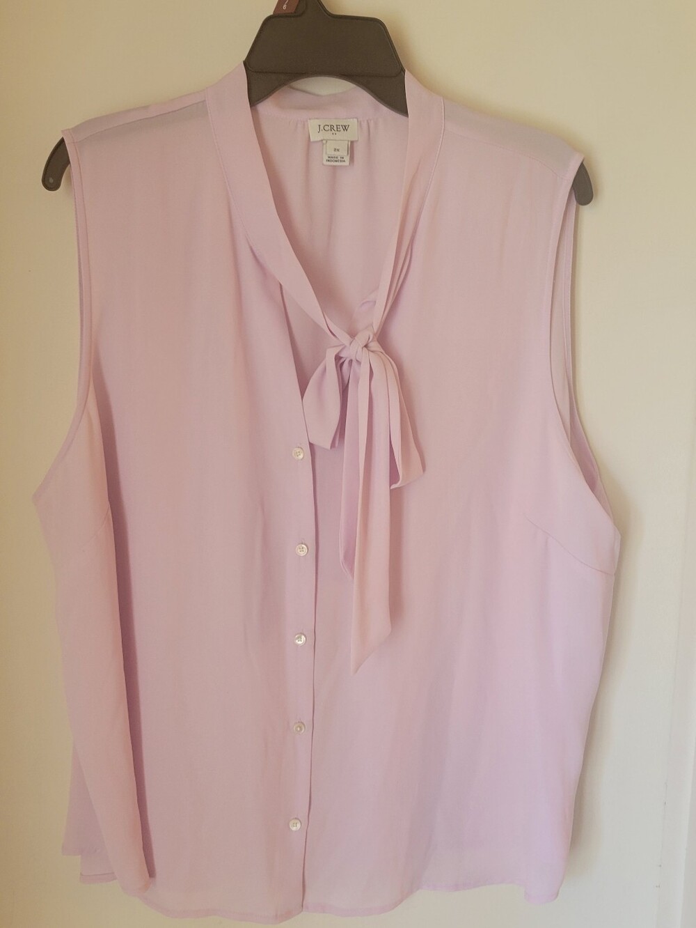 J. Crew Sleeveless Tie-Neck Button-Front Blouse in Lilac